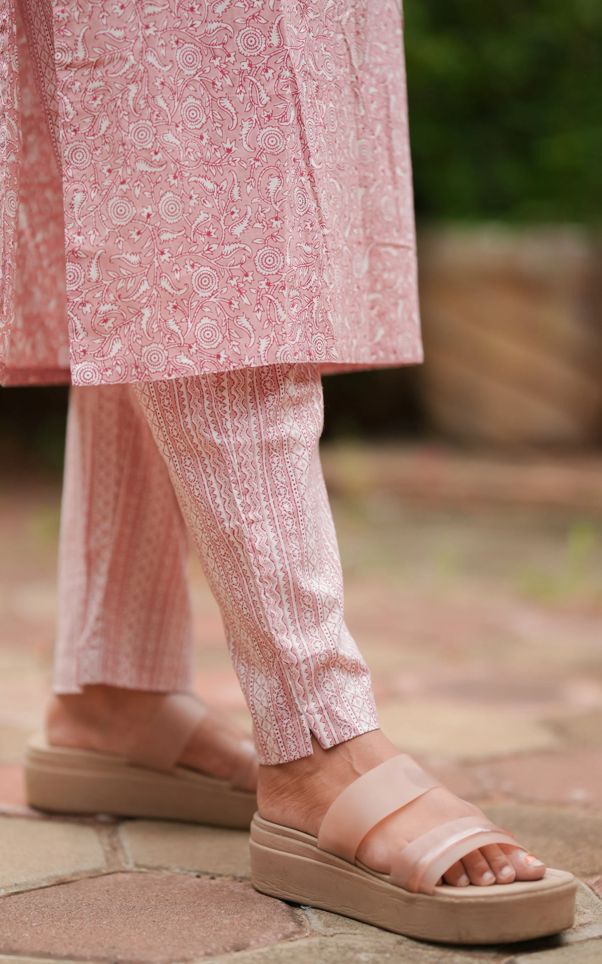 Bhuvi Peach (Kurti Pant Dupatta)