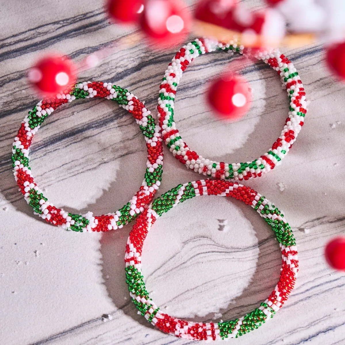 Bows Of Holly | Himalayan Glass Bead Bracelet