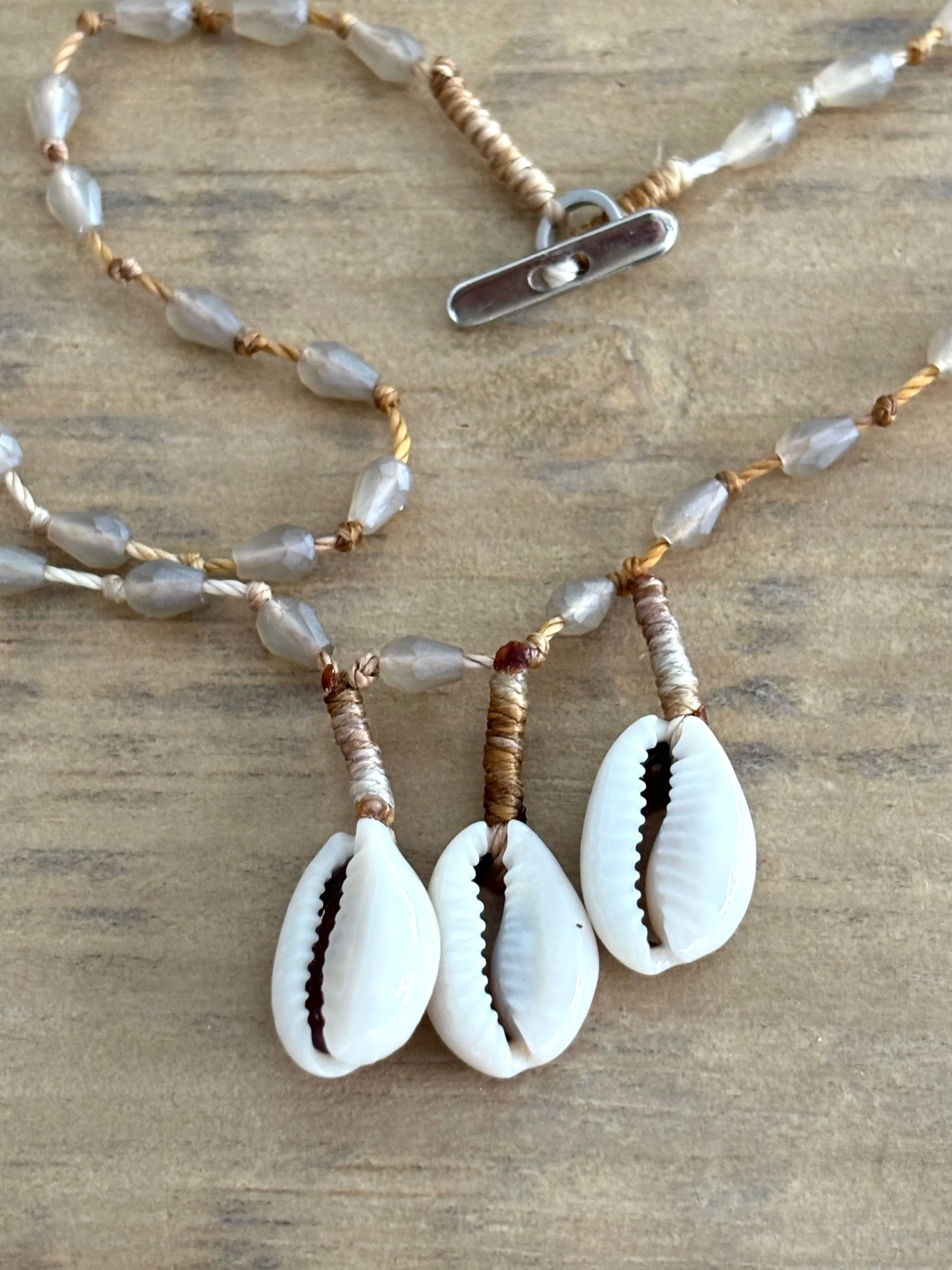 Cowrie Paradise Choker