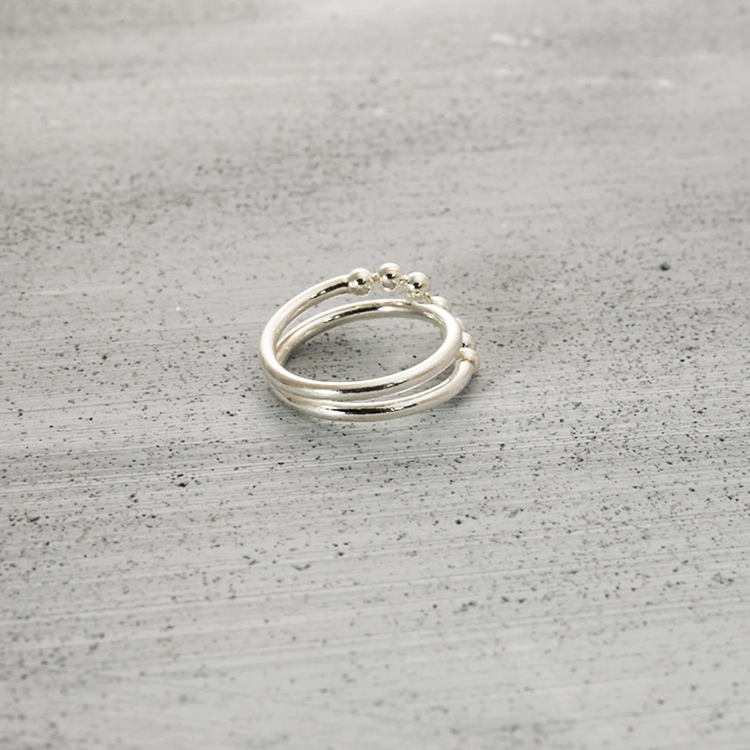 Crossing ball and line Ring - Silver