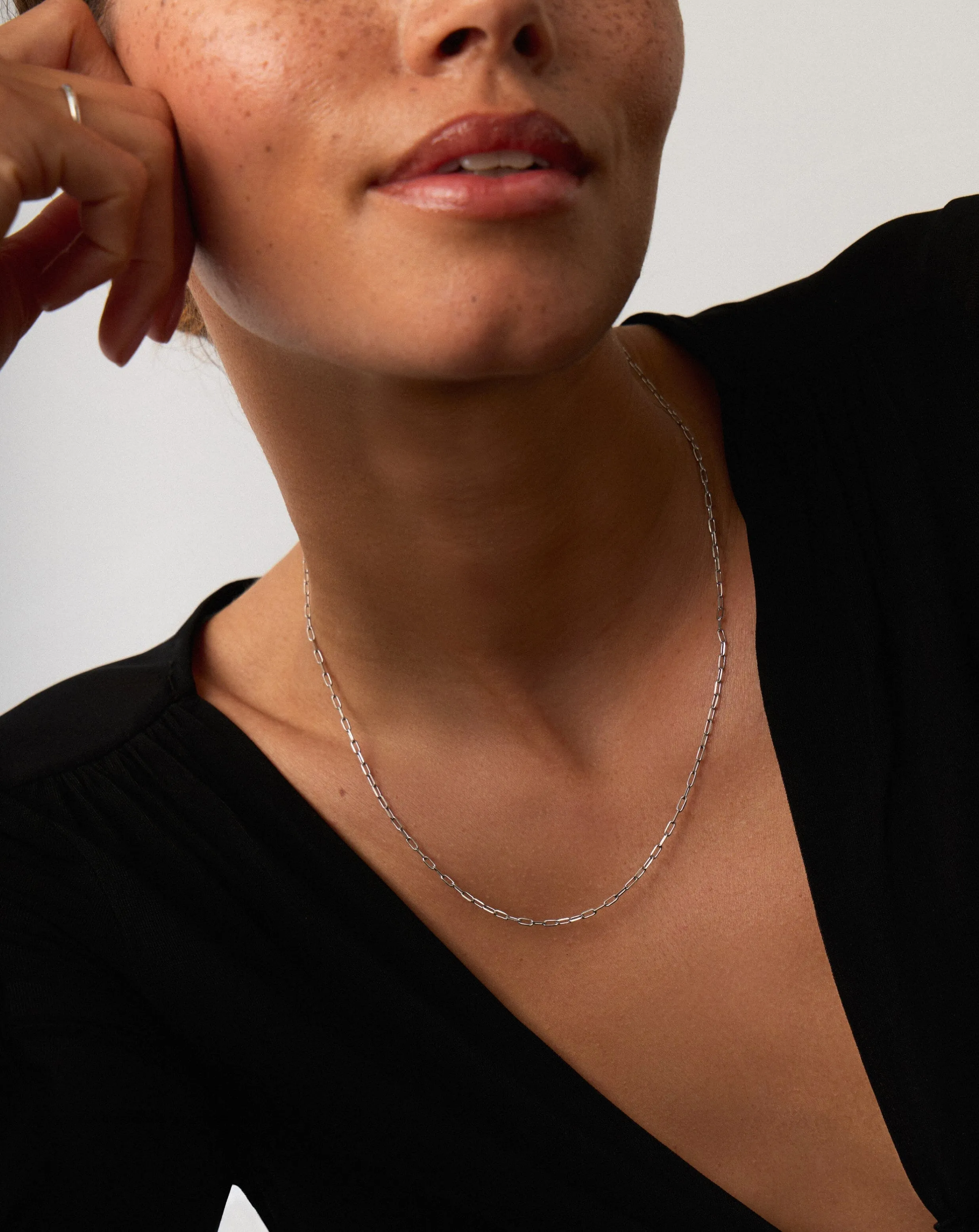 Fine Classic Paperclip Chain Necklace | 14ct Solid White Gold