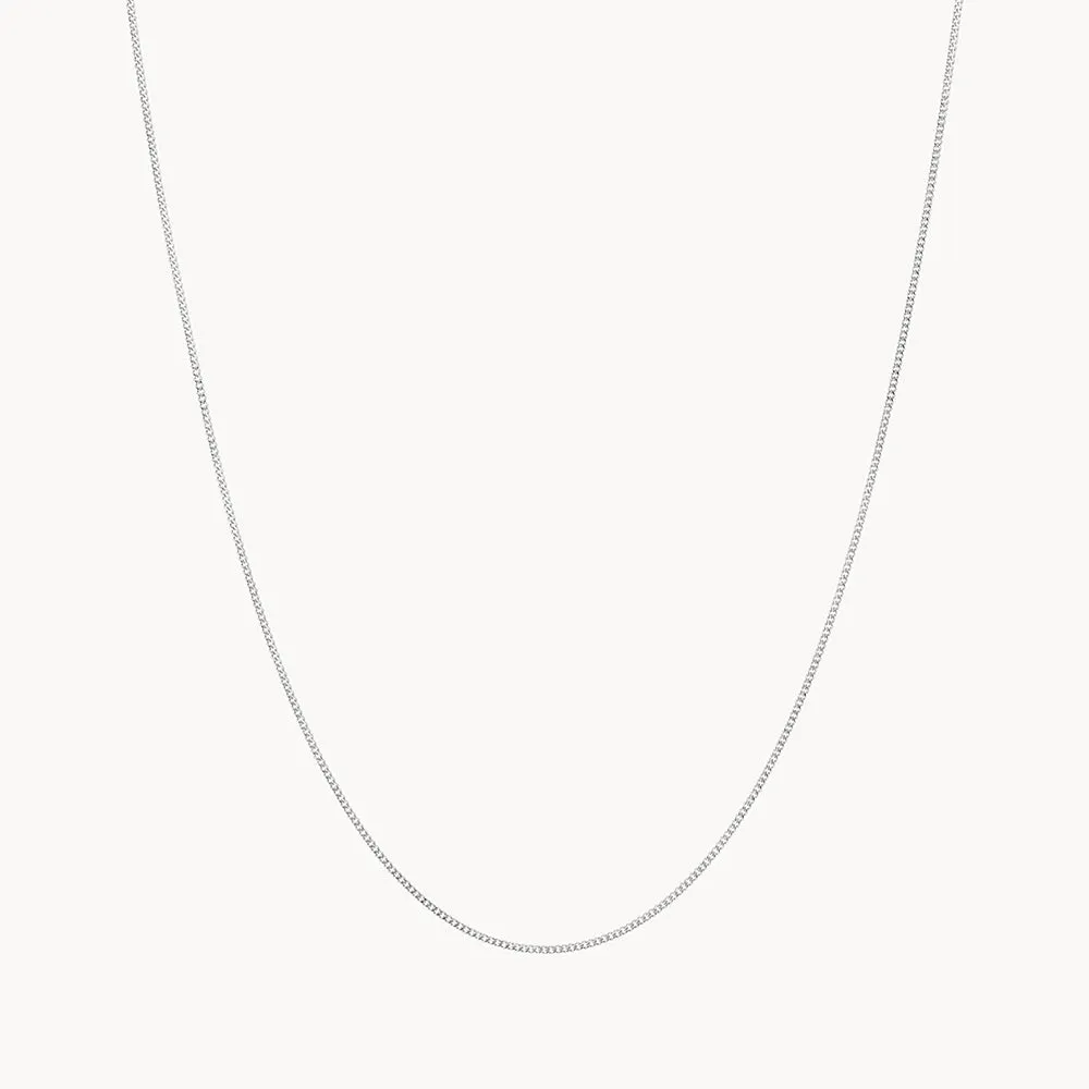 Fine Curb Chain Necklace in Silver