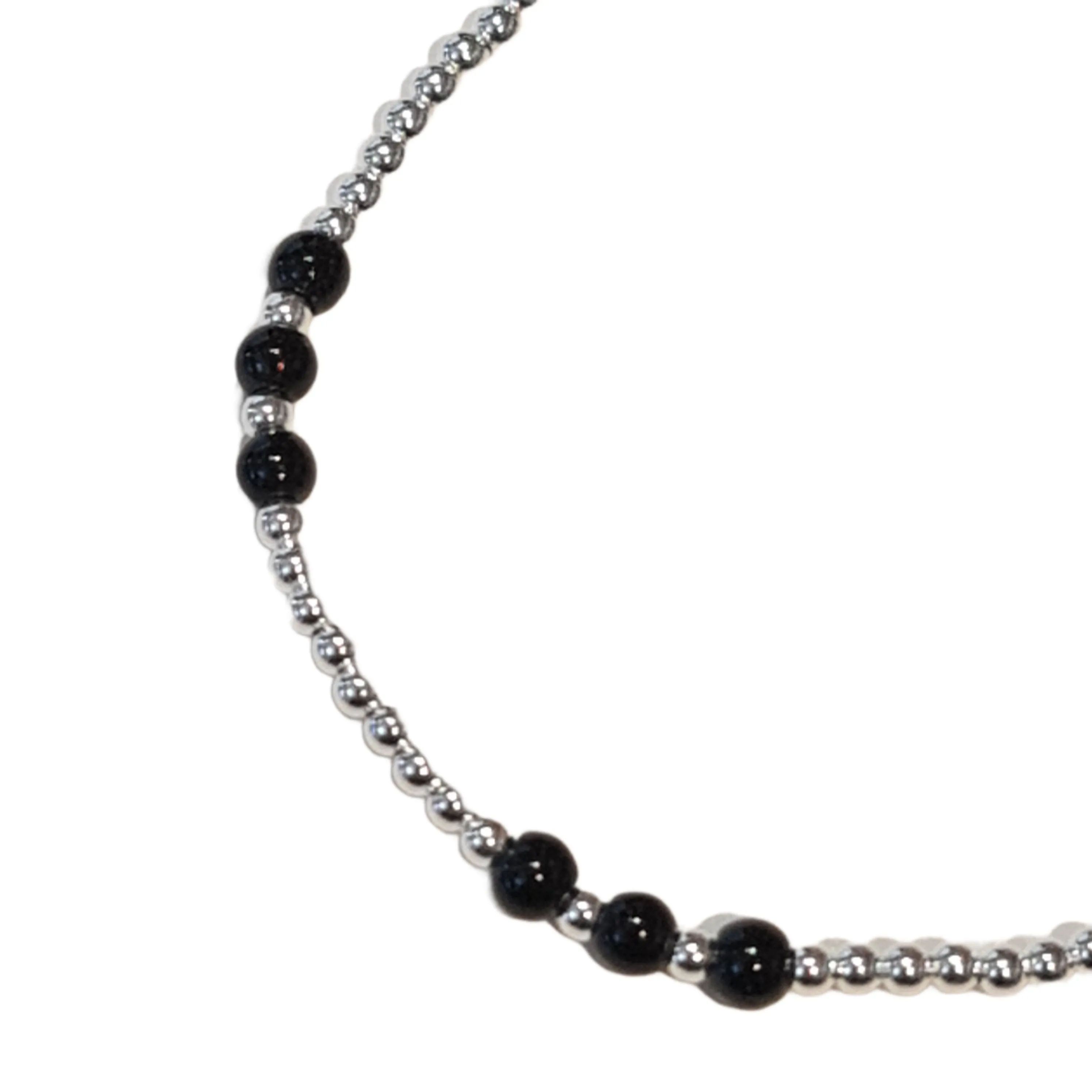 Black Onyx Gemstone Bracelet - Stylish and Elegant