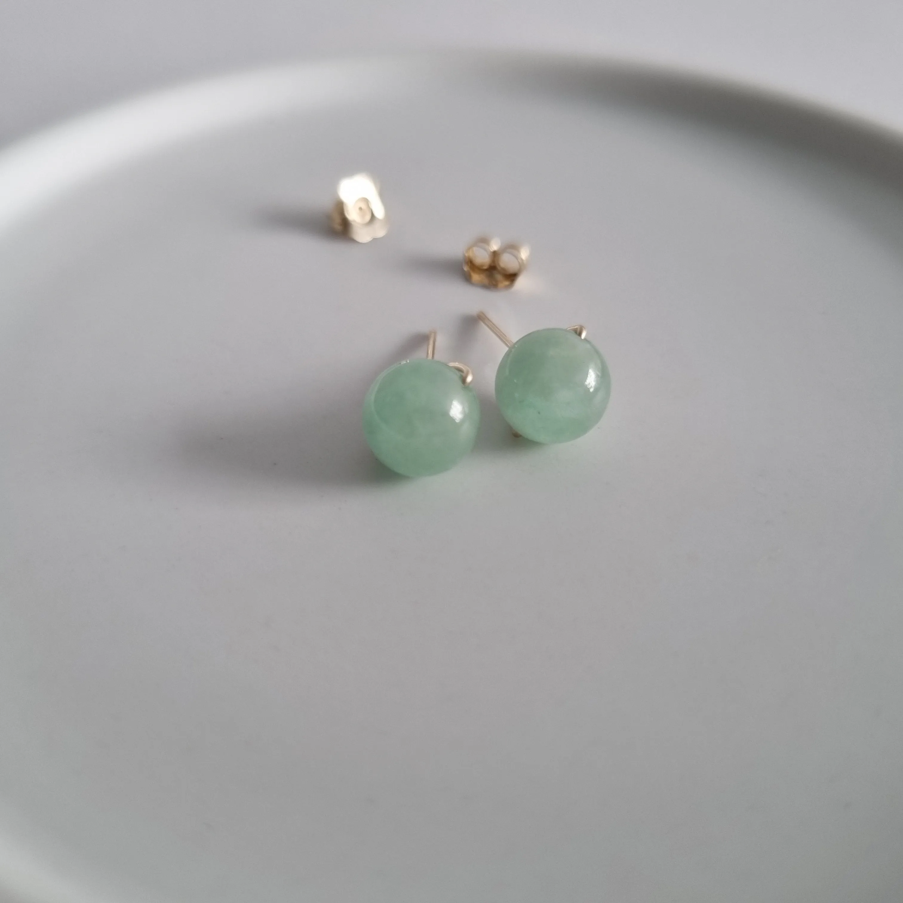 Green Jade Earstuds 8mm (Basic) 14k Gold-filled