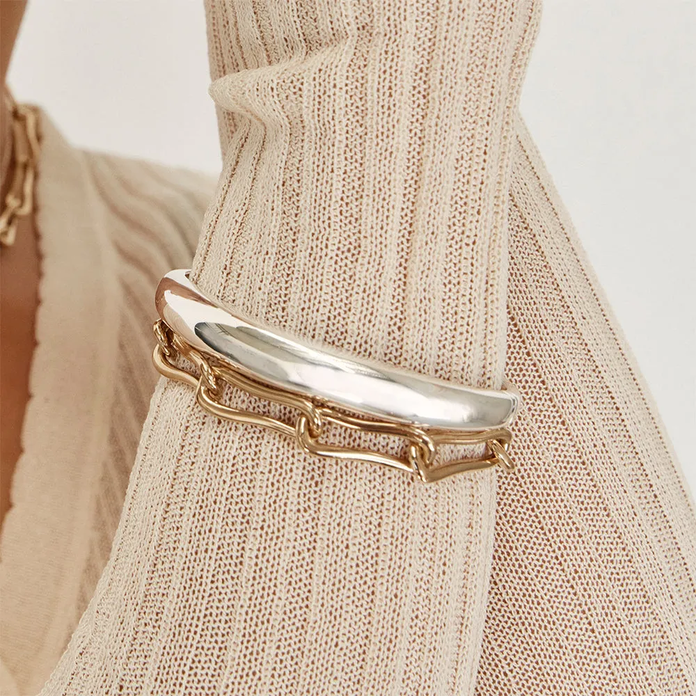 Pinched Paperclip Chain Bracelet in Gold