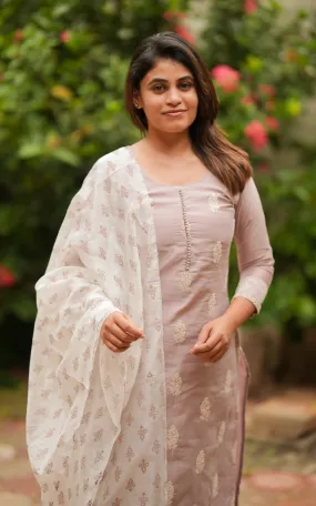 Sreelatha Lavendar (Kurti Pant Dupatta)